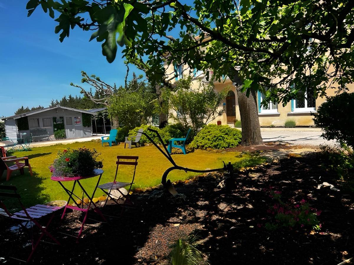 Vila Gite Les Feuilles De Chene Carpentras Exteriér fotografie