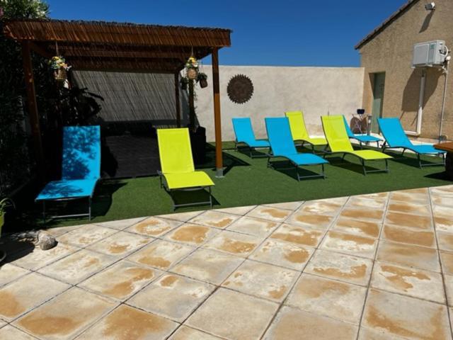 Vila Gite Les Feuilles De Chene Carpentras Exteriér fotografie