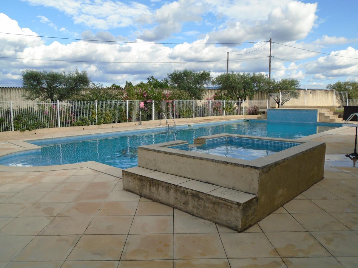 Vila Gite Les Feuilles De Chene Carpentras Exteriér fotografie