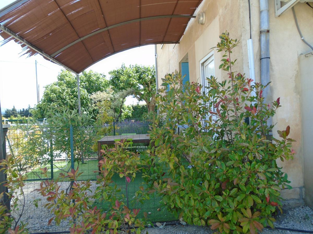 Vila Gite Les Feuilles De Chene Carpentras Exteriér fotografie